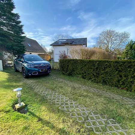 Ferienwohnung Familie Sobierajczyk - Fewo Unweit Ostsee Blankenhagen Buitenkant foto